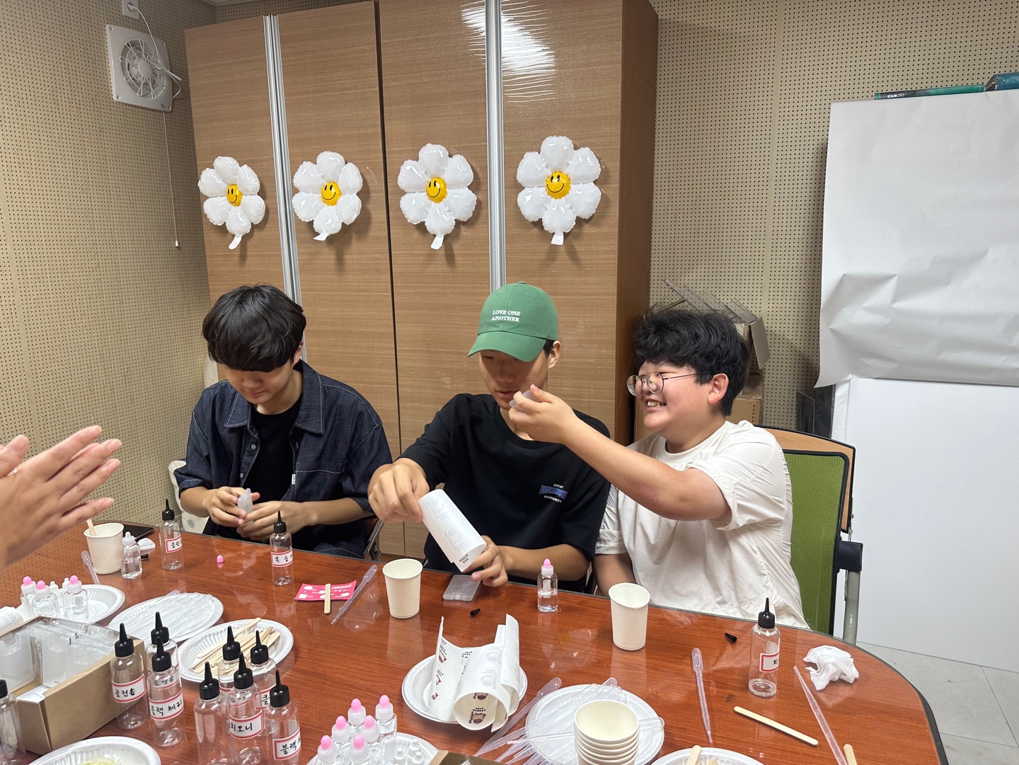 KakaoTalk_20230830_201723623_06.jpg